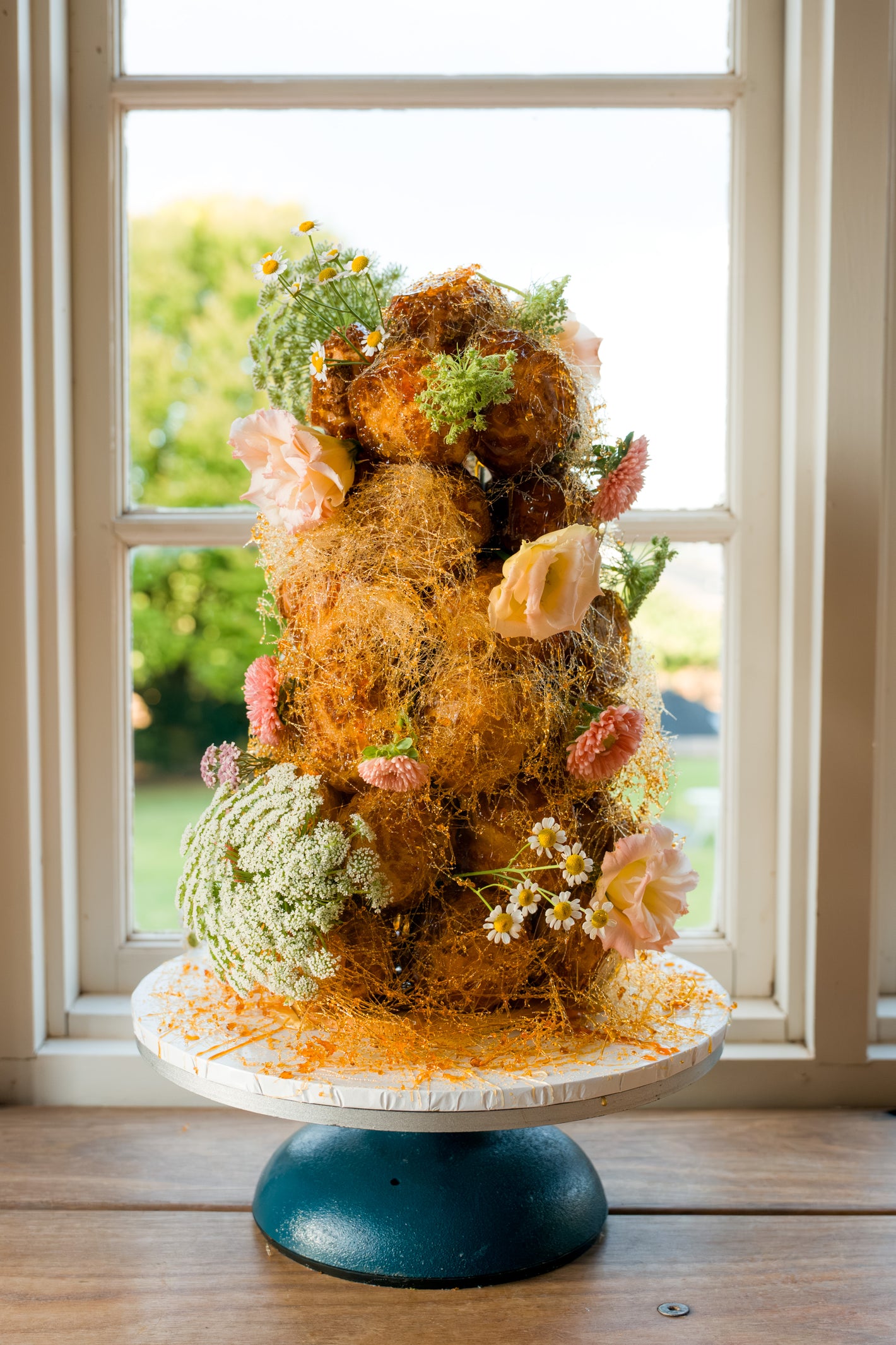 Croquembouche